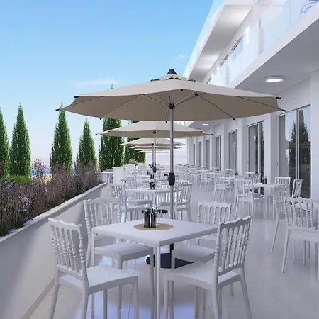 ホテル Paradise Evia, A Member Of Radisson Individuals