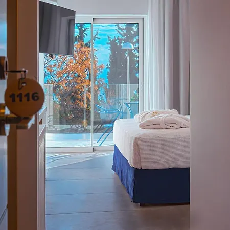 Paradise Evia, A Member Of Radisson Individuals