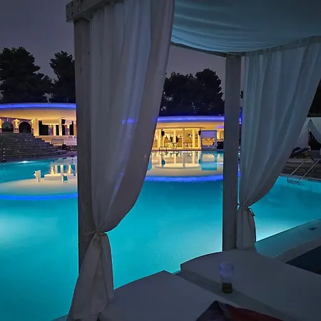 Hotel Paradise Evia, A Member Of Radisson Individuals Erétria