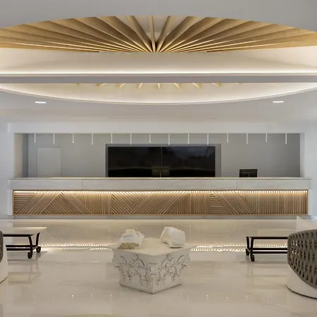 Paradise Evia, A Member Of Radisson Individuals