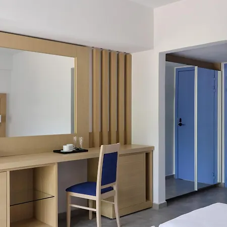 ホテル Paradise Evia, A Member Of Radisson Individuals エレトリア