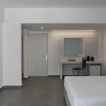 ホテル Paradise Evia, A Member Of Radisson Individuals エレトリア