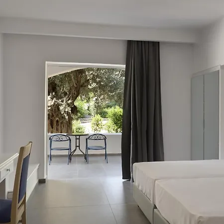 ホテル Paradise Evia, A Member Of Radisson Individuals エレトリア