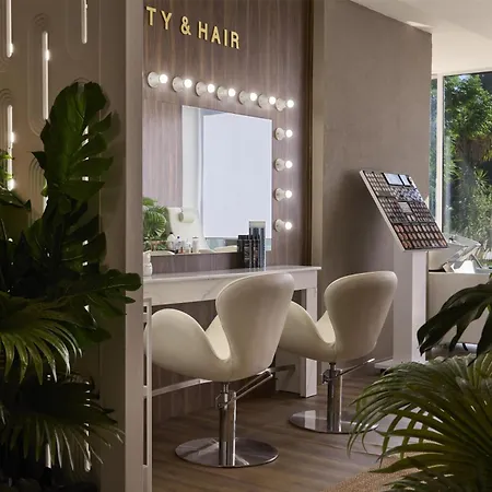 Paradise Evia, A Member Of Radisson Individuals ホテル エレトリア