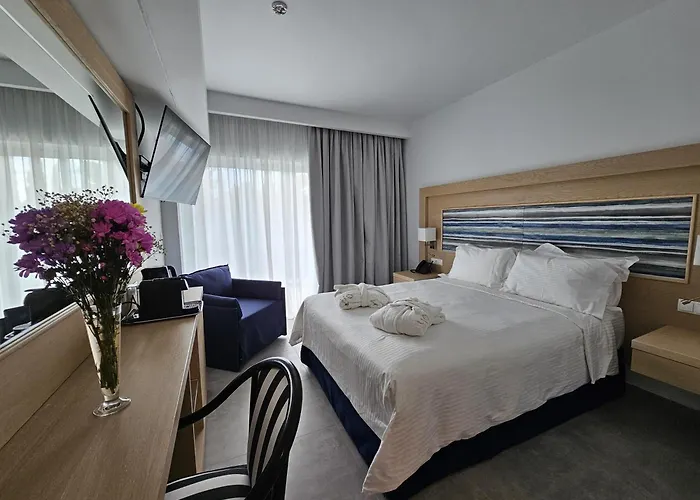 Paradise Evia, A Member Of Radisson Individuals Eretria (Evia)