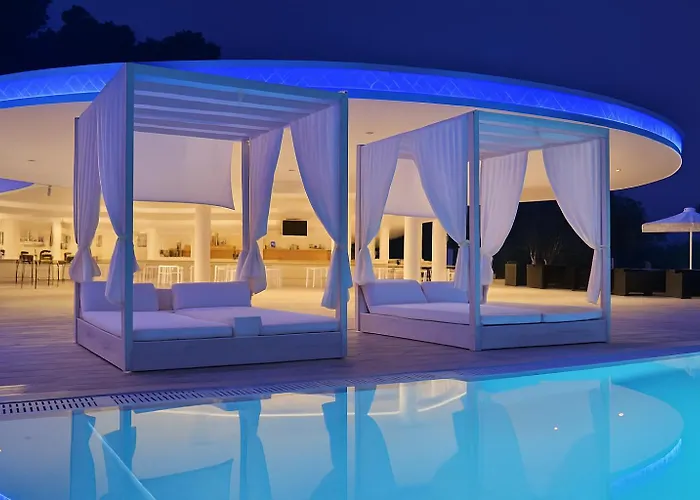 Paradise Evia, A Member Of Radisson Individuals 5*