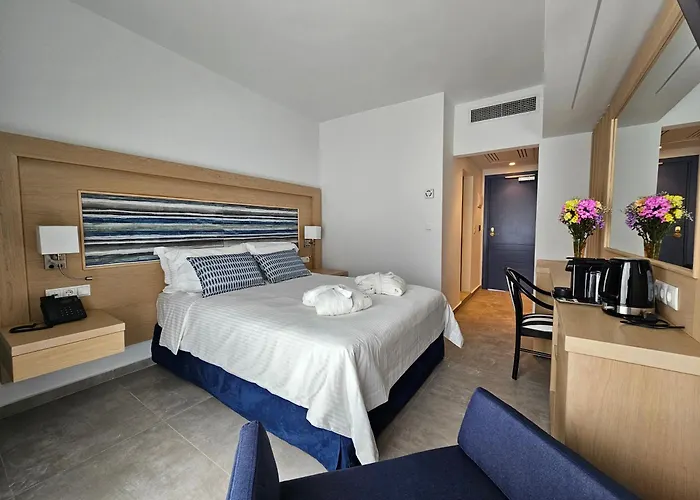 Paradise Evia, A Member Of Radisson Individuals 5*