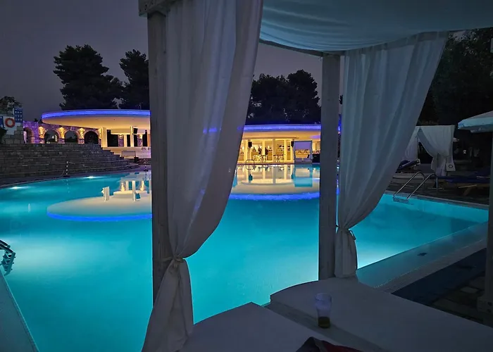 Hotel Paradise Evia, A Member Of Radisson Individuals Eretria (Evia)